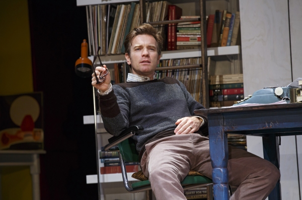 Photo Flash: First Look at Ewan McGregor, Maggie Gyllenhaal, Cynthia Nixon and More in THE REAL THING Image