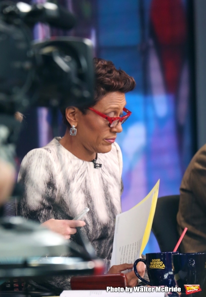 Photo Coverage: A Visit with the Cast of GOOD MORNING AMERICA  Image