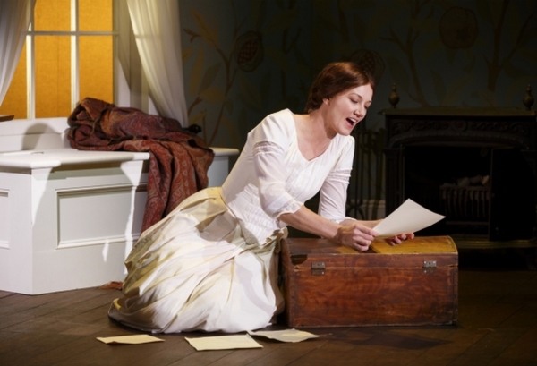 Photo Flash: First Look at Joely Richardson in THE BELLE OF AMHERST Off-Broadway Image