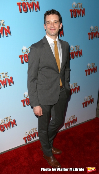 Photo Coverage: Stars Hit the ON THE TOWN Red Carpet  Image