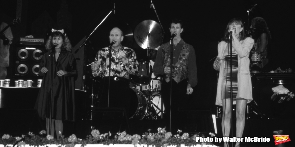Manhattan Transfer: Janis Siegel, Tim Hauser, Alan Paul and Cheryl Bentyne performing Photo