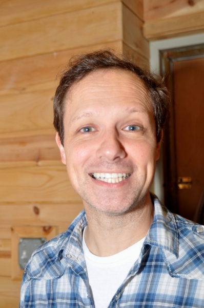 Exclusive Photo Coverage: A GENTLEMAN'S GUIDE TO LOVE AND MURDER Gets in the Holiday Spirit for Carols For A Cure  Image