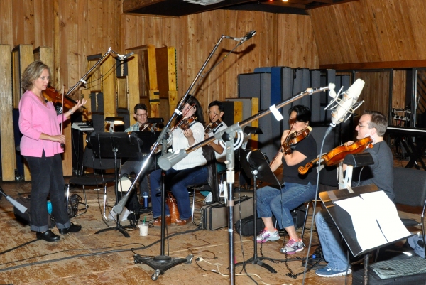 Exclusive Photo Coverage: A GENTLEMAN'S GUIDE TO LOVE AND MURDER Gets in the Holiday Spirit for Carols For A Cure  Image