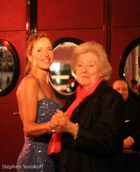 Photo Coverage: Sabrina Wender Plays Le Cirque's Musical Mondays Image