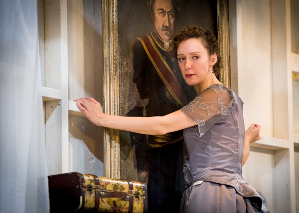 Photo Flash: Sneak Peek at Marianna Bassham and More in Gamm Stages' HEDDA GABLER Image