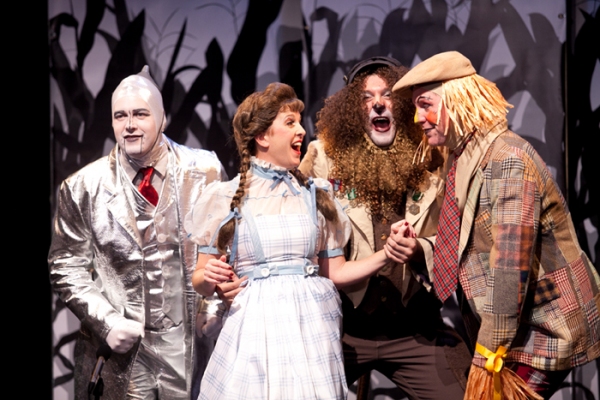 Photo Flash: First Look at Pantochino Productions' THE WICKED WITCH OF THE WEST: KANSAS OR BUST Image