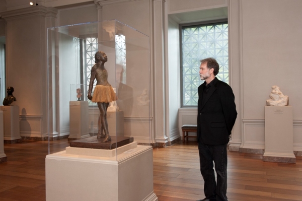 Photo Flash: The Cast of LITTLE DANCER Meets Original Degas Sculpure at the National Gallery of Art Image