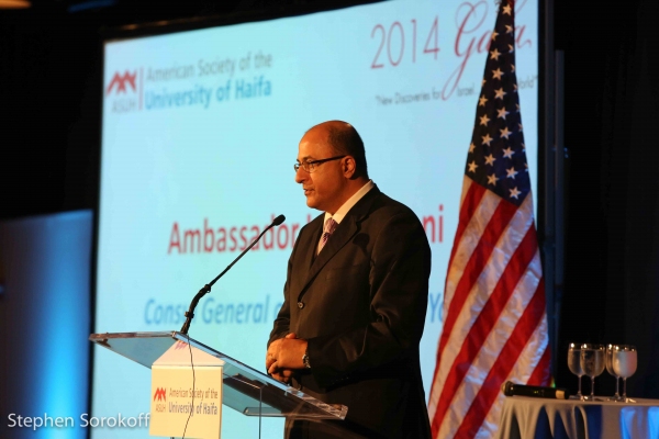 Photo Coverage: Geraldo Rivera & Alan Dershowitz Speak at ASUH Gala Image