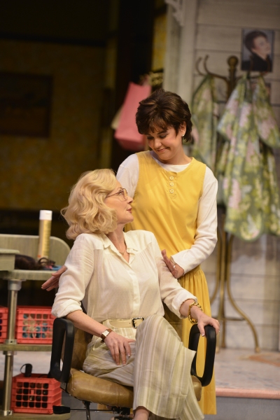 Photo Flash: First Look at Becky Ann Baker, Zoe Winters and More in Alliance Theatre's STEEL MAGNOLIAS Image