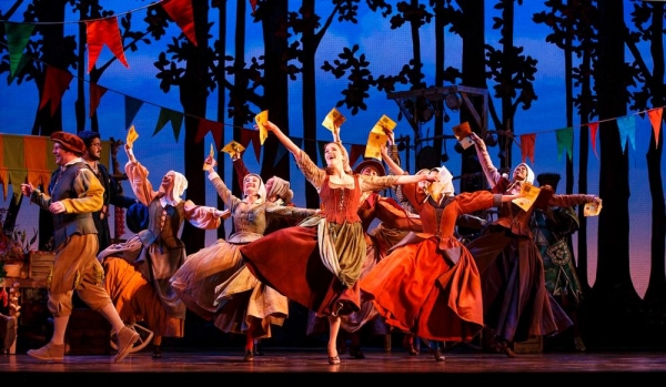 Photo Flash: More Production Shots from CINDERELLA, Now Playing at the Arsht Center Image