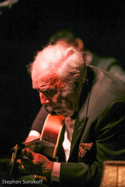 Photo Coverage: Bucky Pizzarelli Steps in for Jessica Molaskey at Cafe Carlyle Image