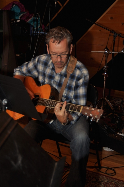 Exclusive Photo Coverage: ONCE Cast Comes A-Wassailing for Carols For A Cure! Image