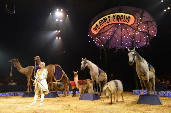 Photo Flash: First Look at Big Apple Circus' METAMORPHOSIS, Hitting Theaters in November Image