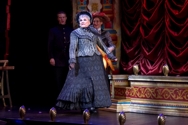 Photo Coverage: Carole Shelley and Catherine Walker Take First Bows in A GENTLEMAN'S GUIDE TO LOVE AND MURDER Image