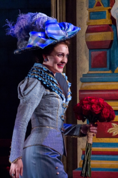 Photo Coverage: Carole Shelley and Catherine Walker Take First Bows in A GENTLEMAN'S GUIDE TO LOVE AND MURDER Image