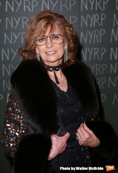 Photo Coverage: Bette Midler Hosts 19th Annual Hulaween Gala: Fellini Hulaweeni Photo Coverage: Bette Midler Hosts 19th Annual Hulaween Gala: Fellini Hulaweeni Image