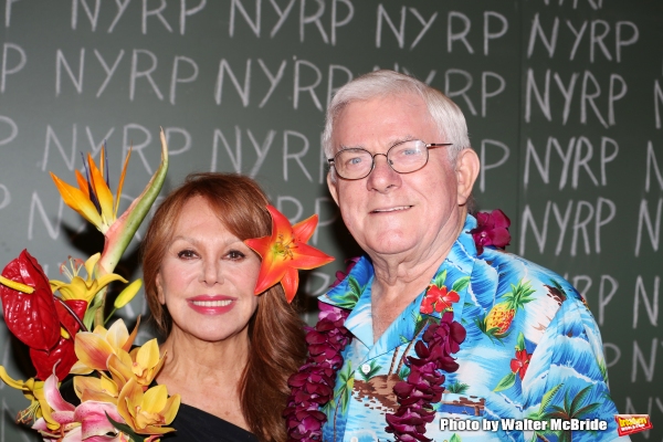 Photo Coverage: Bette Midler Hosts 19th Annual Hulaween Gala: Fellini Hulaweeni  Image