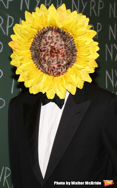 Photo Coverage: Bette Midler Hosts 19th Annual Hulaween Gala: Fellini Hulaweeni Photo Coverage: Bette Midler Hosts 19th Annual Hulaween Gala: Fellini Hulaweeni Image