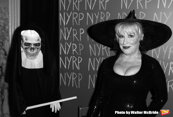 Photo Coverage: Inside FELLINI HULAWEENI with Bette Midler & More Image