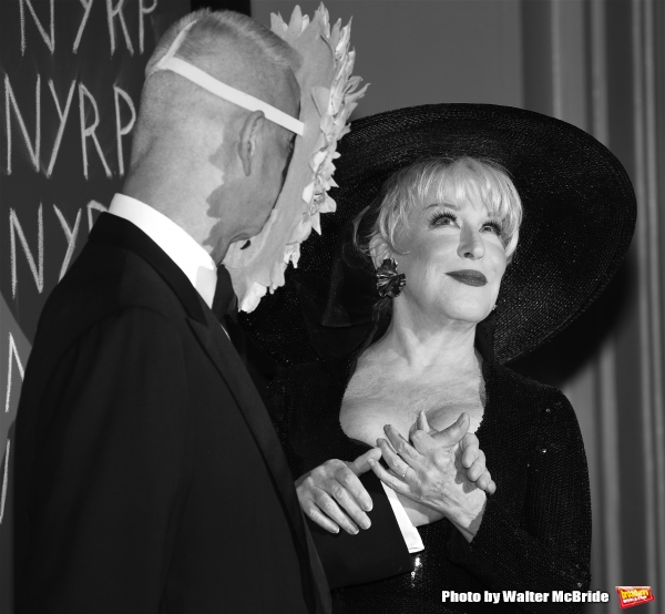 Photo Coverage: Inside FELLINI HULAWEENI with Bette Midler & More Image