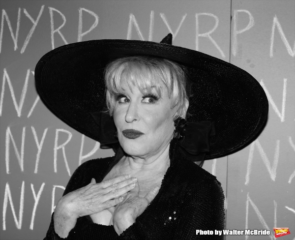 Photo Coverage: Inside FELLINI HULAWEENI with Bette Midler & More Image