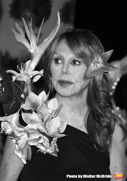 Photo Coverage: Inside FELLINI HULAWEENI with Bette Midler & More Image