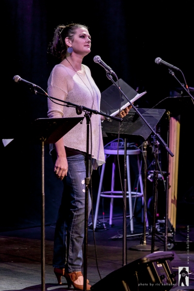 Kate Shindle sings a song from NAMT Fest 2011 show DANI GIRL , by Michael Kooman and  Photo