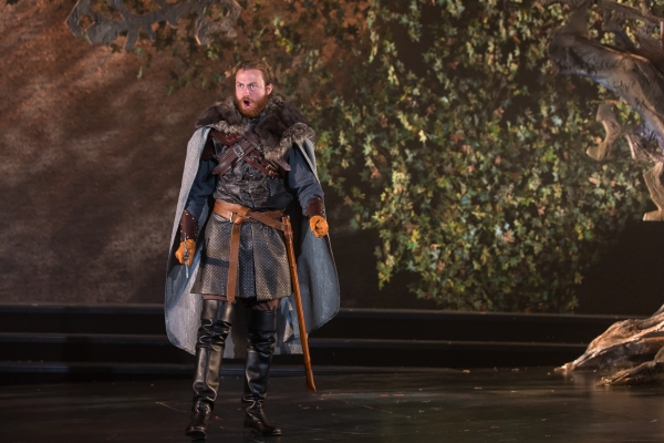 Photo Flash: First Look at Ken Clark, Christy Altomare, Travis Taylor and More in CAMELOT at Drury Lane Image