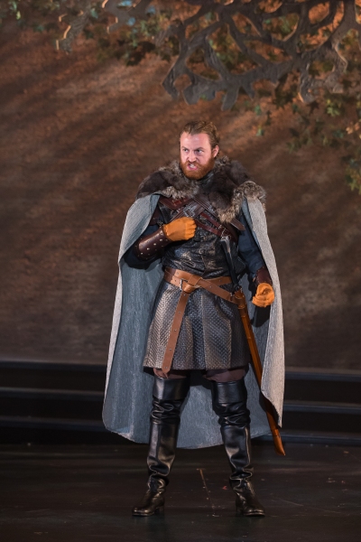 Photo Flash: First Look at Ken Clark, Christy Altomare, Travis Taylor and More in CAMELOT at Drury Lane Image
