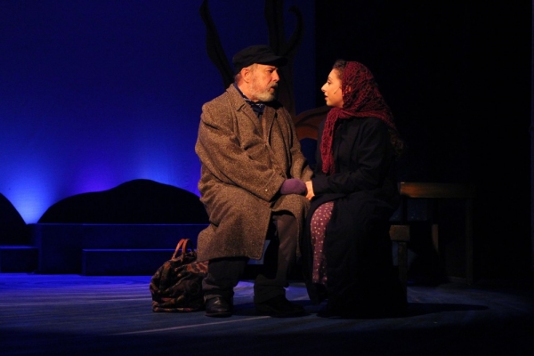 Larry Albert as Tevye and Daina Goldenberg as Hodel  Photo