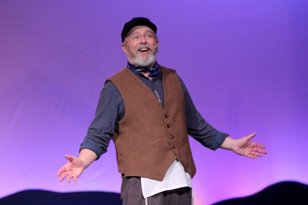 Photo Flash: First Look at Seattle Musical Theater's FIDDLER ON THE ROOF, Opening Tonight Image