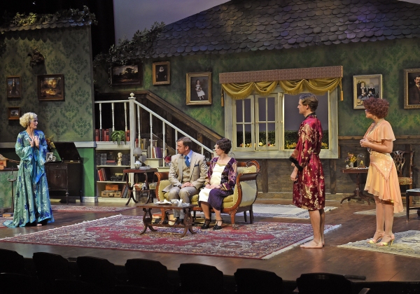 Michelle Federer as Sylvia, Justin Packard as Clarke, Maria Couch as Marjorie, Jason  Photo
