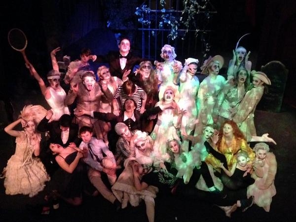 Photo Flash: Saturday Intermission Pics November 8- SATURDAY NIGHT Cast Takes First SIP and More! Image