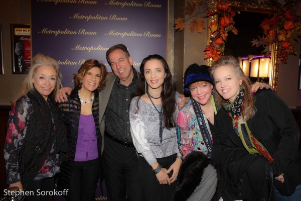Photo Coverage: Marieann Meringolo Brings CRAZY LOVE to Metropolitan Room Image