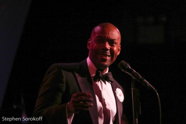 Photo Coverage: T. Oliver Reid Brings DROP ME OFF IN HARLEM to The Metropolitan Room Image