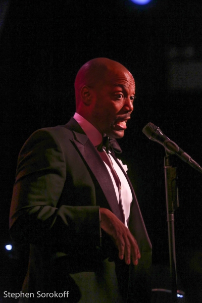 Photo Coverage: T. Oliver Reid Brings DROP ME OFF IN HARLEM to The Metropolitan Room Image