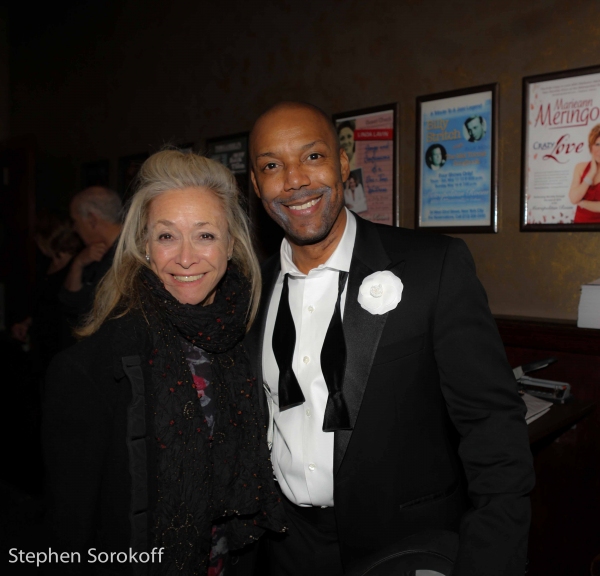 Photo Coverage: T. Oliver Reid Brings DROP ME OFF IN HARLEM to The Metropolitan Room Image
