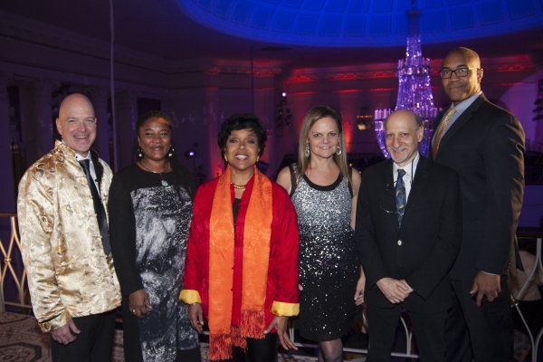 Photo Flash: Jules Fisher, Lynn Nottage, Phylicia Rashad and More at TCG's 2014 Gala 
