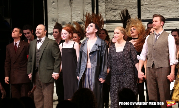 Photo Coverage: Willkommen! A Stunning Emma Stone Debuts in CABARET  Image