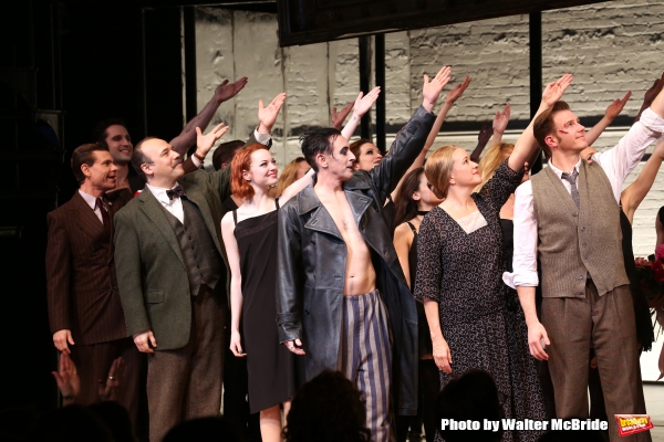 Photo Coverage: Willkommen! A Stunning Emma Stone Debuts in CABARET  Image