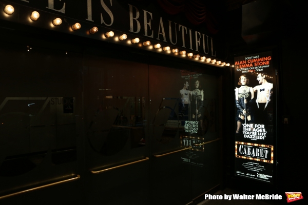 Photo Coverage: Willkommen! A Stunning Emma Stone Debuts in CABARET  Image