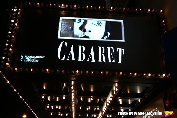 Photo Coverage: Willkommen! A Stunning Emma Stone Debuts in CABARET  Image