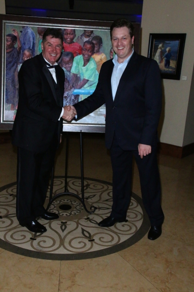 Photo Flash: Anthony Kearns Performs at 4th Annual Wells of Life Gala and Auction  Image