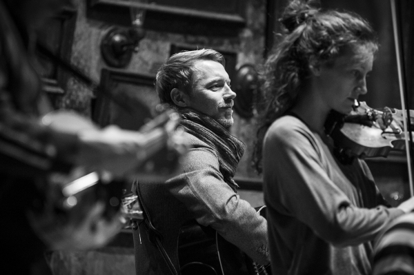 Photo Flash: First Look at Ronan Keating in Rehearsal for West End's ONCE! Image