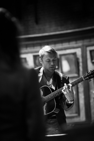 Photo Flash: First Look at Ronan Keating in Rehearsal for West End's ONCE! Image