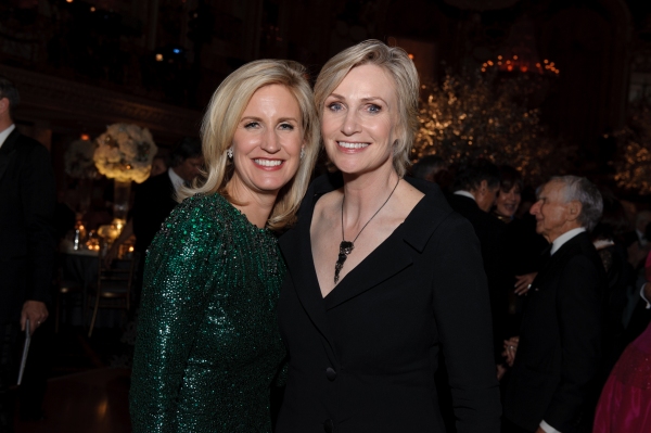 Photo Flash: Inside Lyric Opera of Chicago's Diamond Ball & Concert with Jane Lynch, Jenn Gambatese & More Image