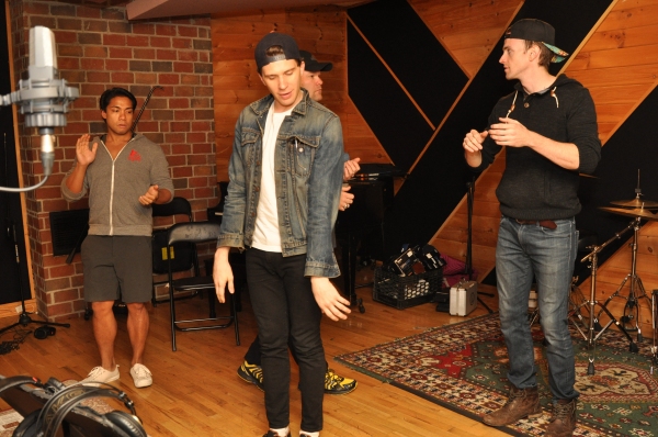 Exclusive Photo Coverage: KINKY BOOTS Company Gets in the Holiday Spirit for Carols For A Cure!  Image