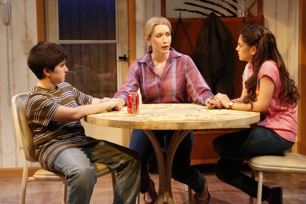 Photo Flash: First Look at ON A STOOL AT THE END OF THE BAR at 59E59 Theaters 