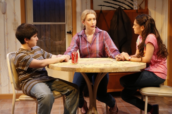 Photo Flash: First Look at ON A STOOL AT THE END OF THE BAR at 59E59 Theaters Image