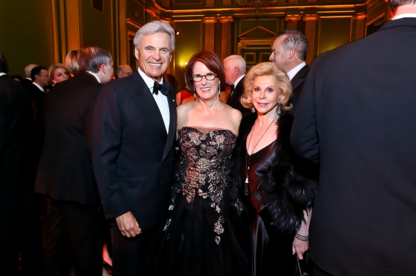 Stuart Bernstein, Suzy Pence, and Wilma Bernstein Photo